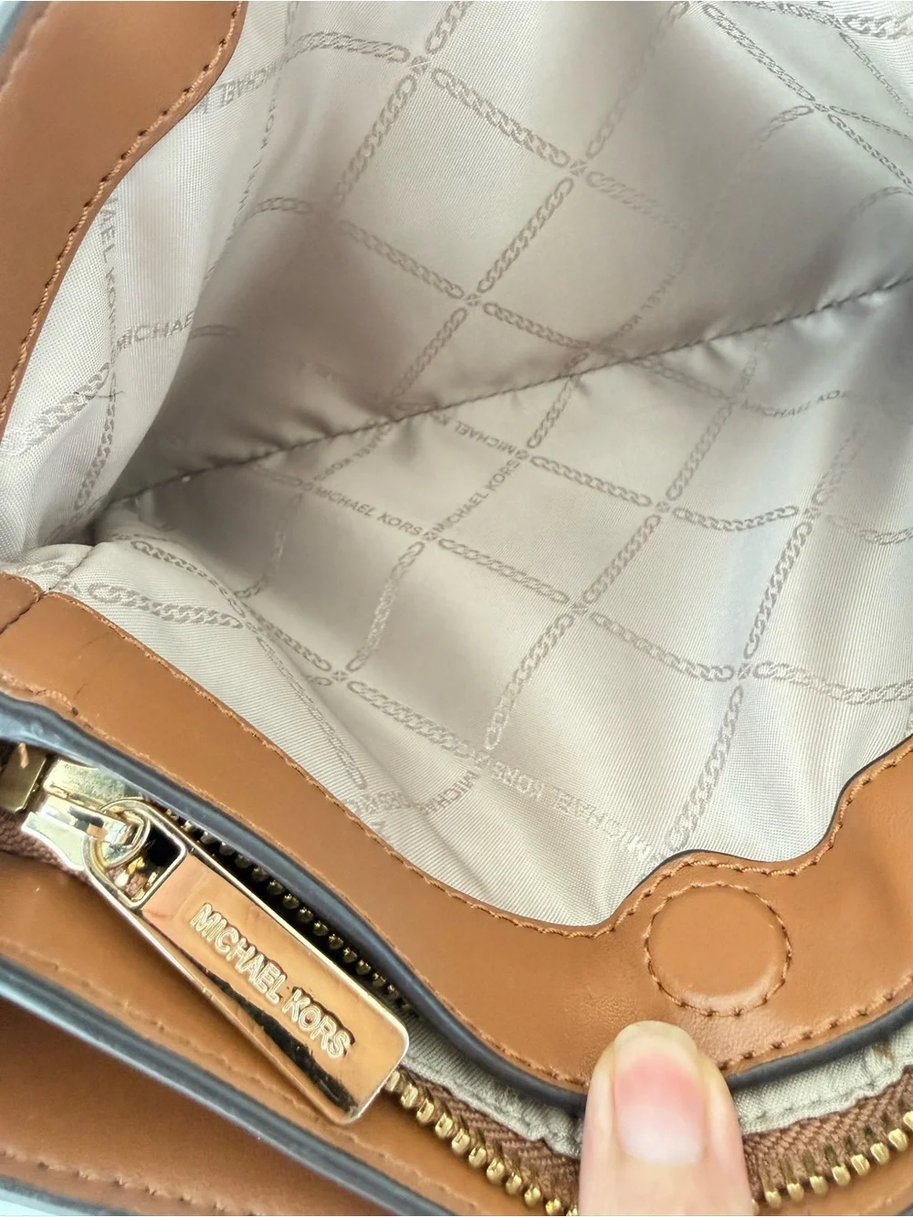 Michael Kors Trisha Medium Triple Compartment Crossbody Bag